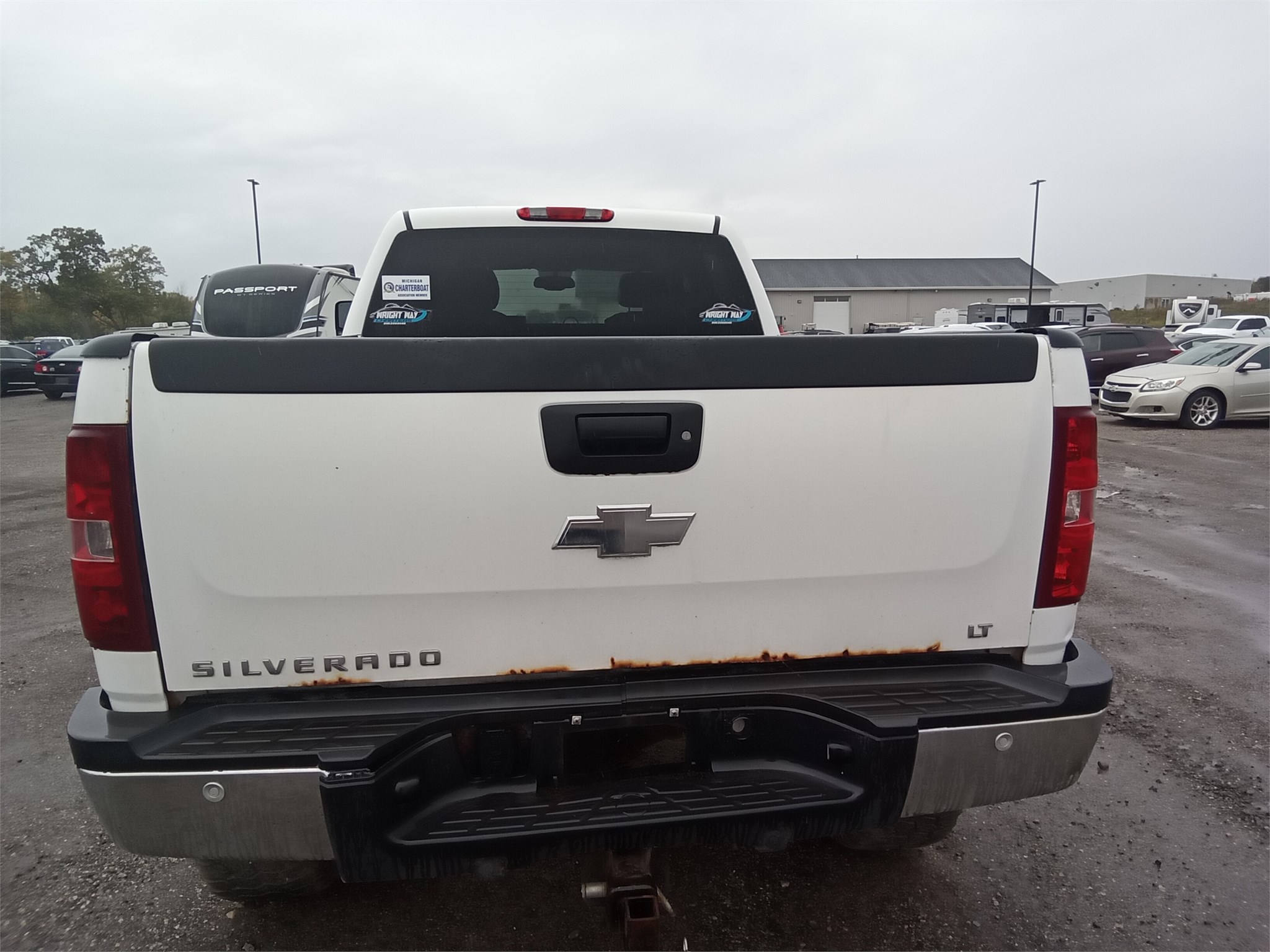 Buy Repos Online - 2009 Chevrolet Silverado - 186978